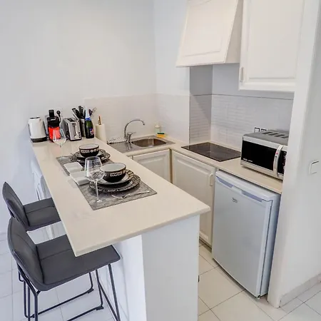 White Penthouse By Hello Homes Apartment Sitges