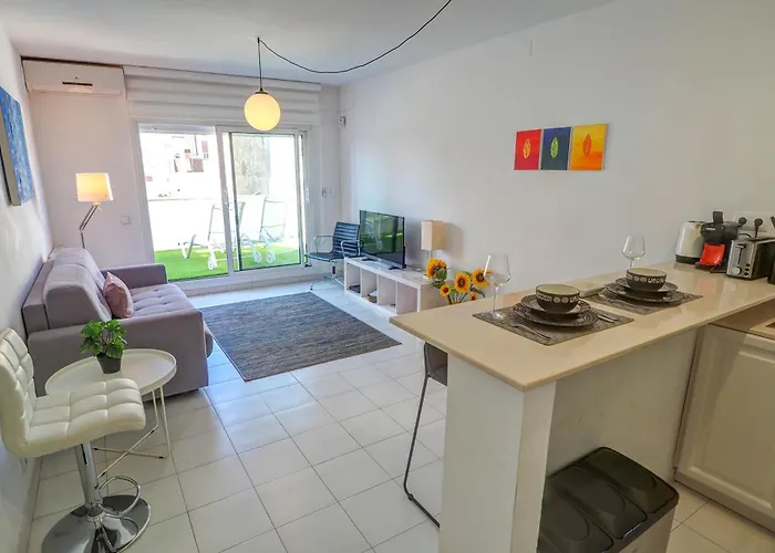 White Penthouse By Hello Homes Appartement *