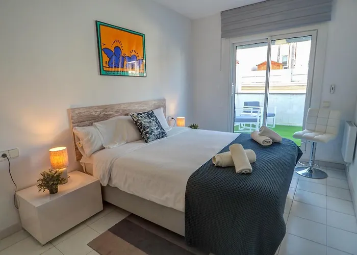 White Penthouse By Hello Homes * Sitges